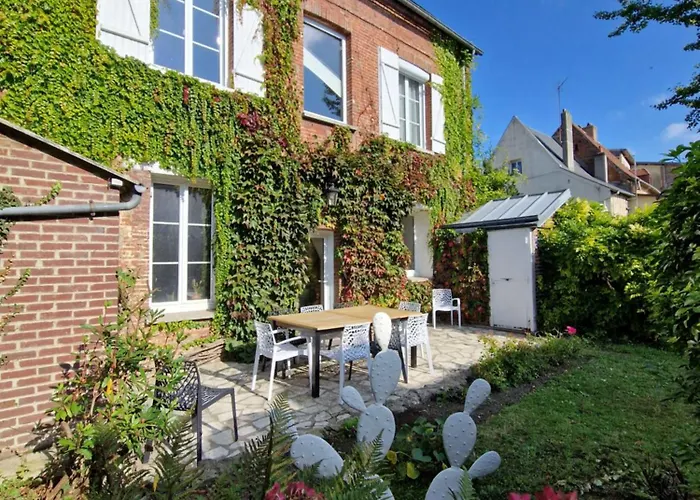 Feriehus Le Secret Des Cordelieres - Normandy With Garden